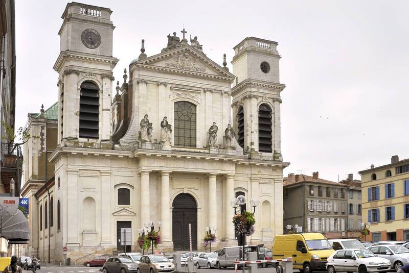 cathedrale-montauban-facade.jpg